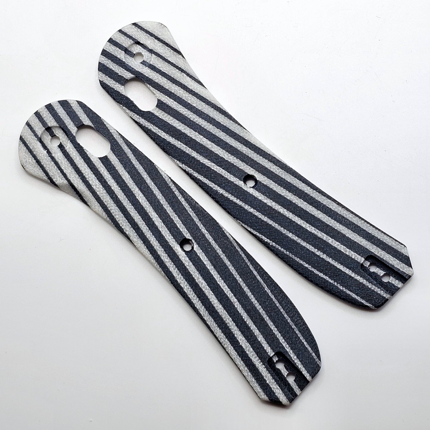 Lander 2 G-Carta Scales – From the Workbench Collection – Tuxedo Up Down – One of One