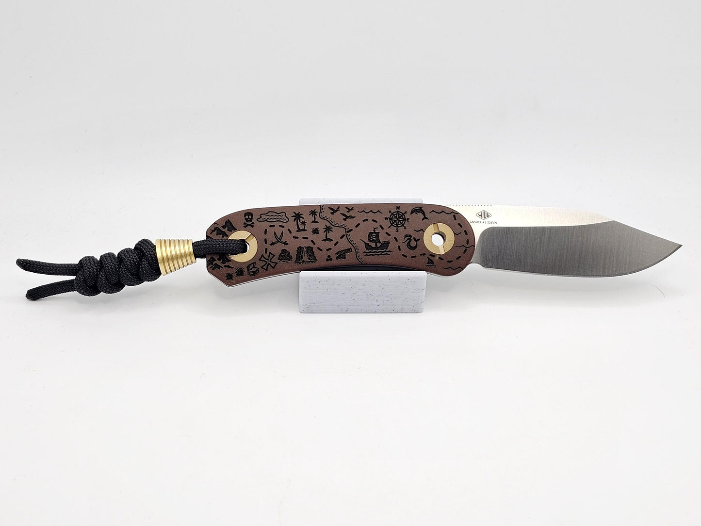 Knafs Lander 4 Fixed Blade - Clip Point Pirate Map Edition